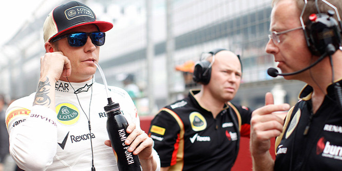 Räikkönen nyert, aztán a tetőn sörözött a szerelőkkel