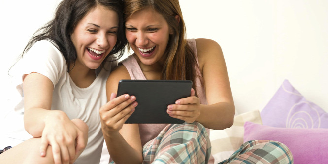 Facebook-újdonság: köszönd meg ismerőseid barátságát videoüzenettel!