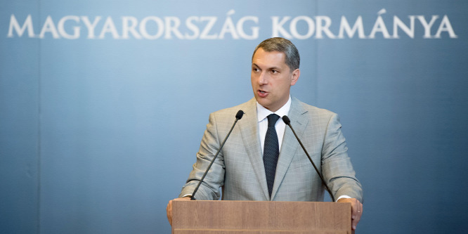 A kórházi fertőzésekről is megkérdezzük Lázár Jánost