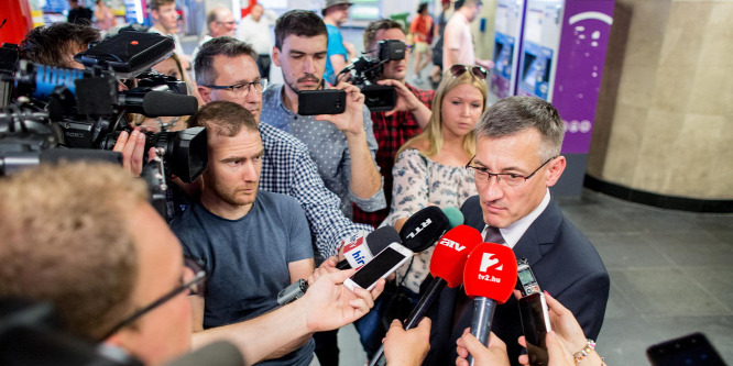 Bolla: egyelőre nem küldenek több metrókocsit az oroszokhoz