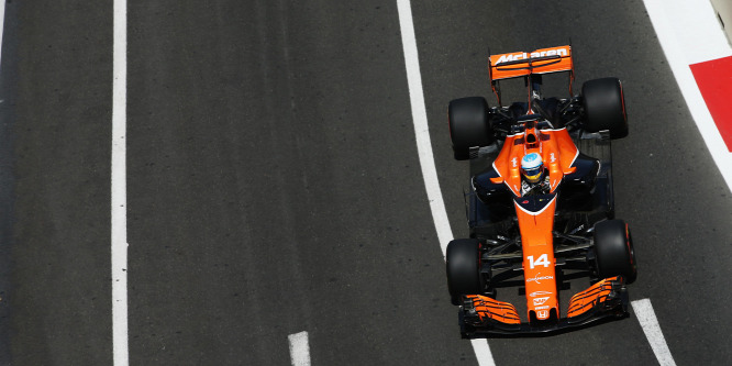 A McLaren csak átmenetileg dobná a Hondát?