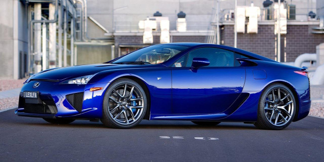 Forrás: Lexus
