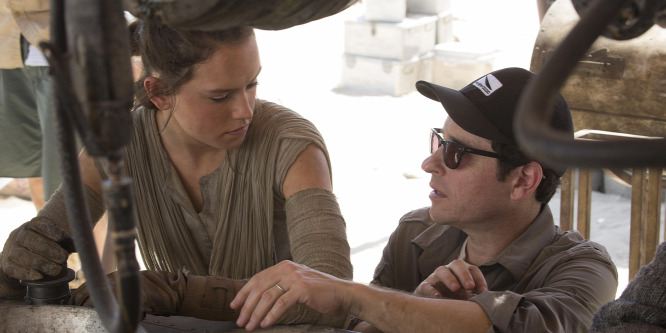 A Star Wars VII rendezője szerint Weinstein egy szörnyeteg
