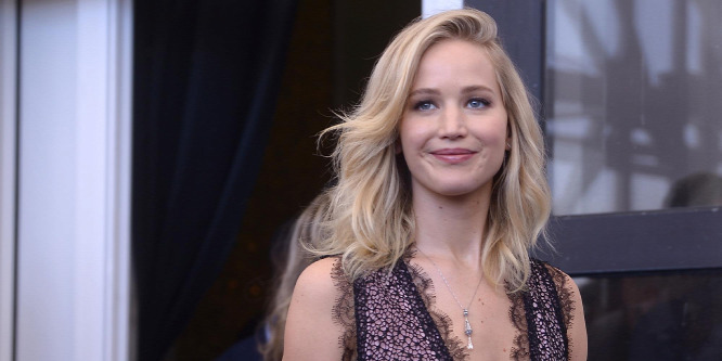 Jennifer Lawrence berúgott Budapesten, és rátámadt egy magyar srácra