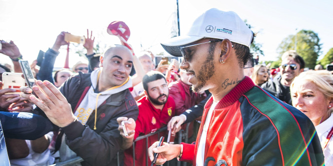 Hamilton betegségektől óvná magát az életmódváltozással