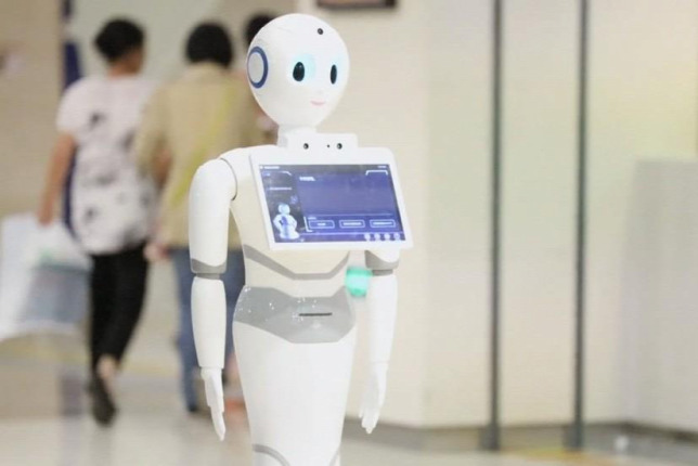 Az emberek készen állnak az együttműködésre a robotokkal Az emberek készen állnak az együttműködésre a robotokkal