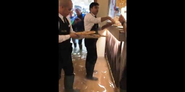 Forrás: LiveLeak/NewsFlare